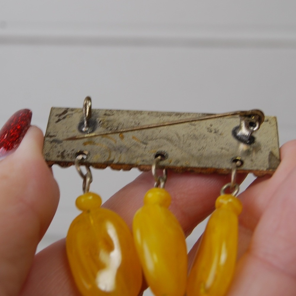 Yellow Brooch Vintage Beaded Dangle Silver-tone Glass bead Statement Jewelry - Picture 6 of 8